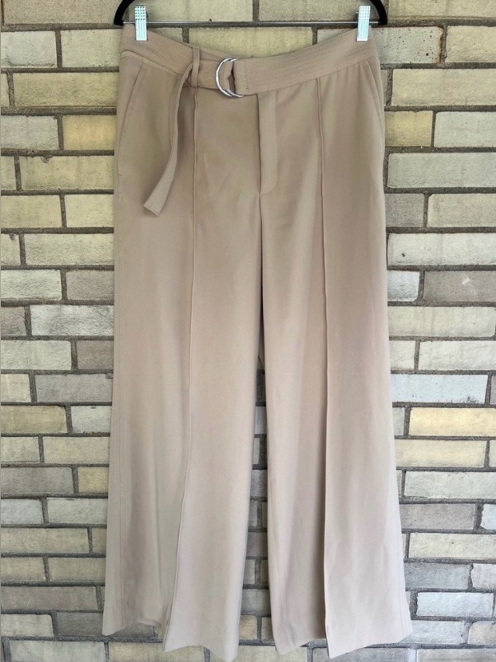 Banana Republic size 8 Wide-Leg Tan Women's Pants with Belt